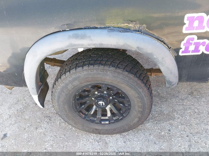 2000 Toyota Tundra Sr5 V8 VIN: 5TBBT4415YS059170 Lot: 41678319