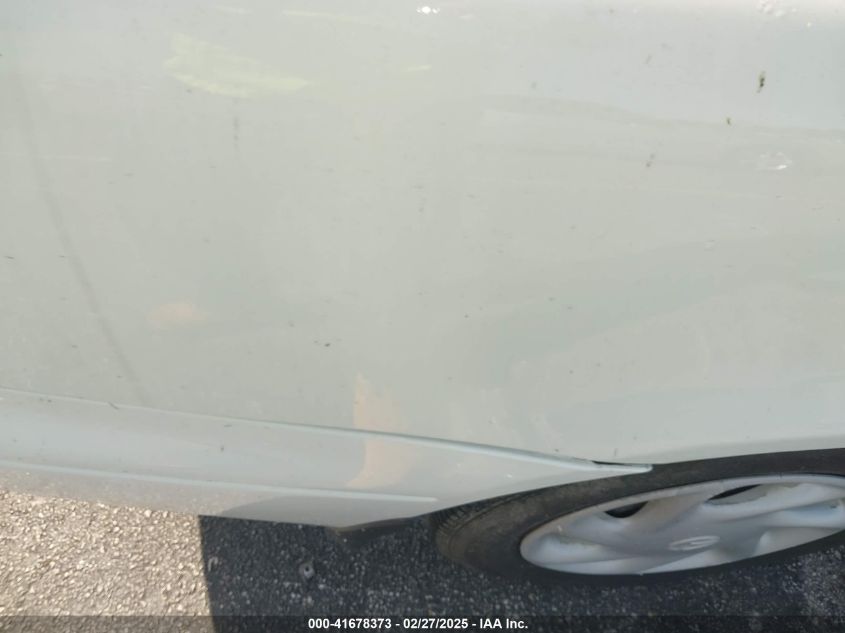 1999 Mazda 626 Es/Lx VIN: 1YVGF22C4X5841892 Lot: 41678373