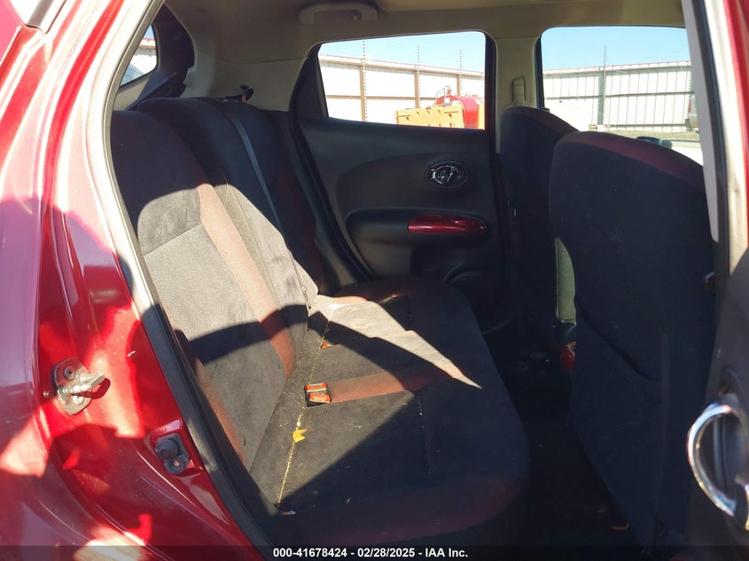 2014 NISSAN JUKE SV - JN8AF5MRXET351016