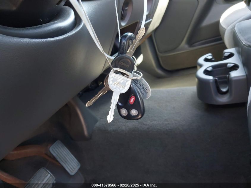 2005 GMC Sierra 1500 Sle VIN: 1GTEC14T85Z332987 Lot: 41678566