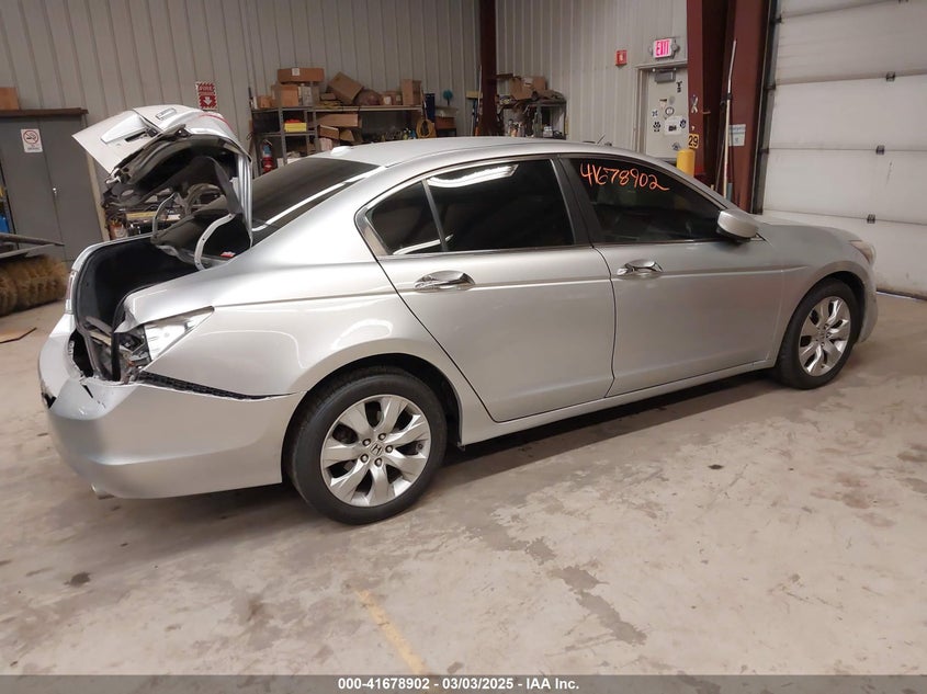 2010 HONDA ACCORD VIN: 1HGCP3F87AA001361