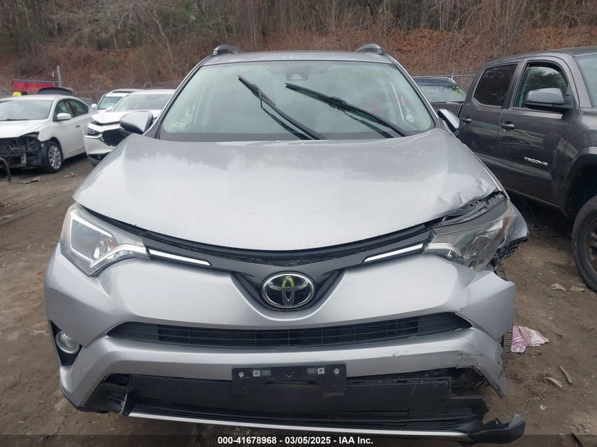 2017 TOYOTA RAV4 XLE - 2T3RFREV8HW647462