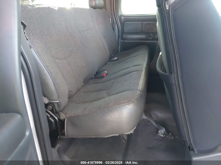 2005 Chevrolet Silverado 1500 Work Truck VIN: 1GCEC19V45Z151640 Lot: 41678996