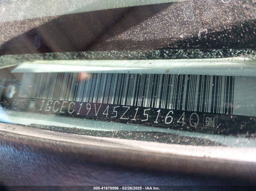 2005 Chevrolet Silverado 1500 Work Truck VIN: 1GCEC19V45Z151640 Lot: 41678996