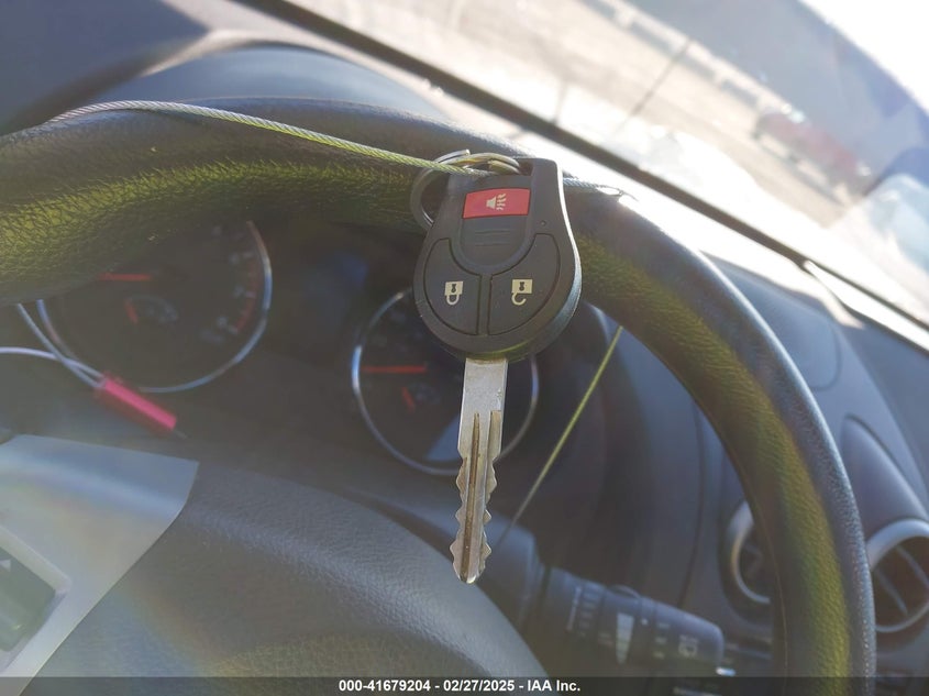 2013 NISSAN ROGUE S - JN8AS5MV3DW660073