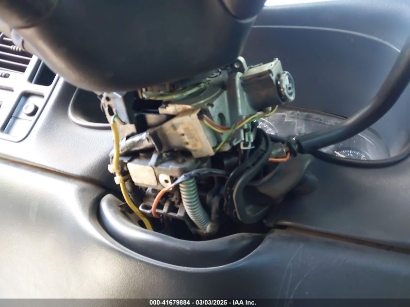 2002 GMC Sierra 2500Hd Sle VIN: 1GTHC29U02E112184 Lot: 41679884