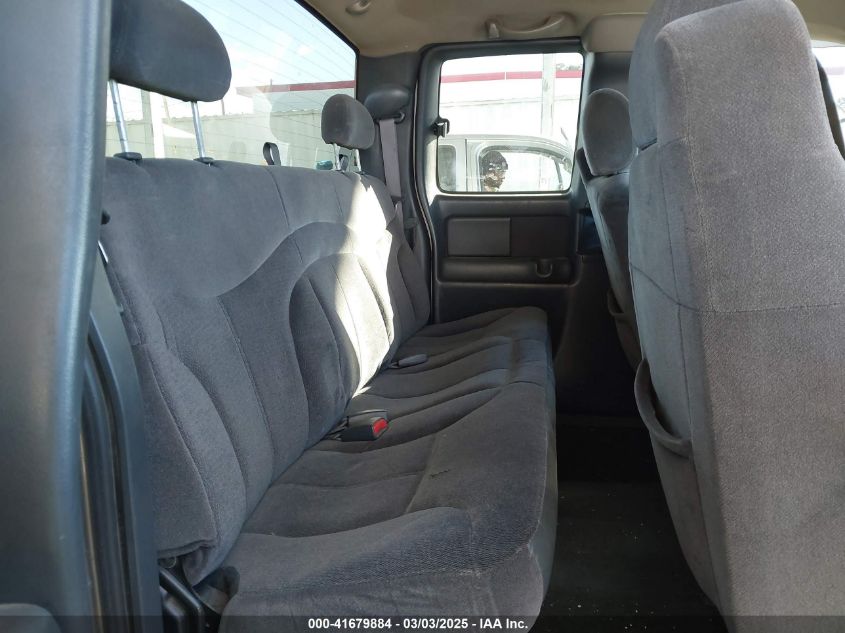 2002 GMC Sierra 2500Hd Sle VIN: 1GTHC29U02E112184 Lot: 41679884