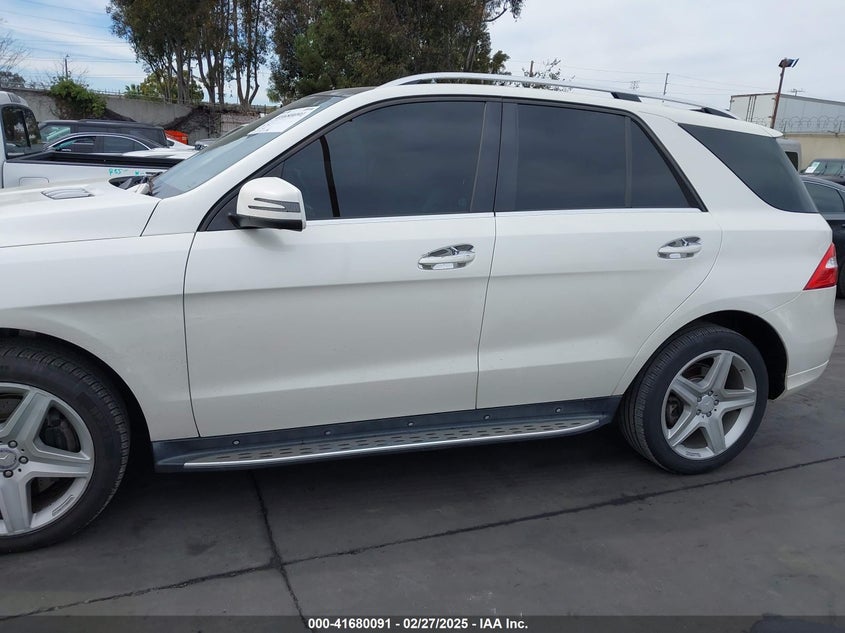 2014 MERCEDES-BENZ ML 550 4MATIC 4JGDA7DB5EA292311