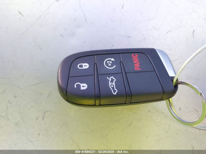 2011 Chrysler 300C VIN: 2C3CA6CT2BH531352 Lot: 41680231