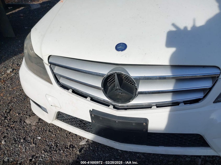 2012 MERCEDES-BENZ C 300 VIN: WDDGF8BB6CR239035