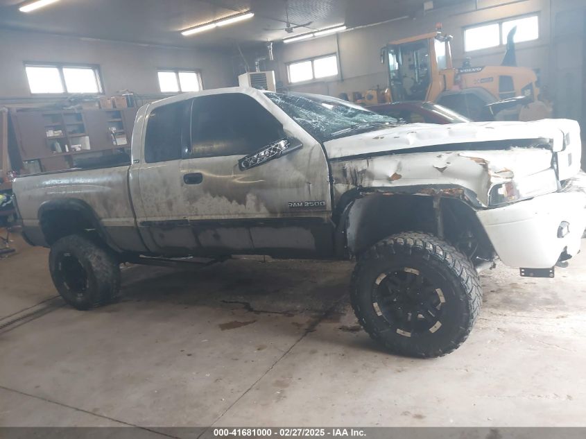 1999 Dodge Ram 2500 St VIN: 1B7KF2362XJ564305 Lot: 41681000