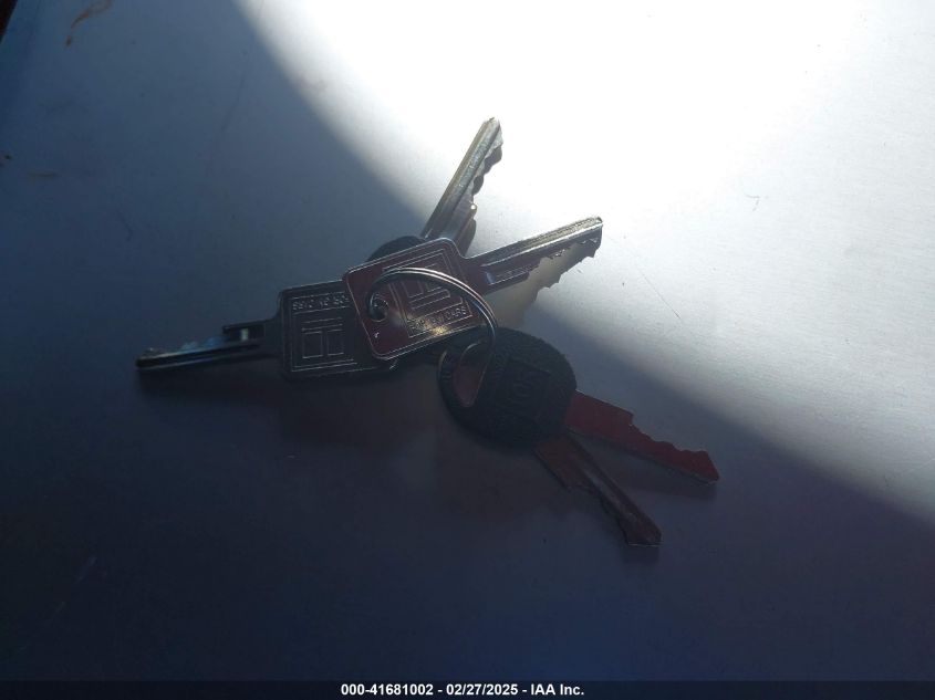 1991 Chevrolet Gmt-400 K2500 VIN: 2GCFK29KXM1106678 Lot: 41681002