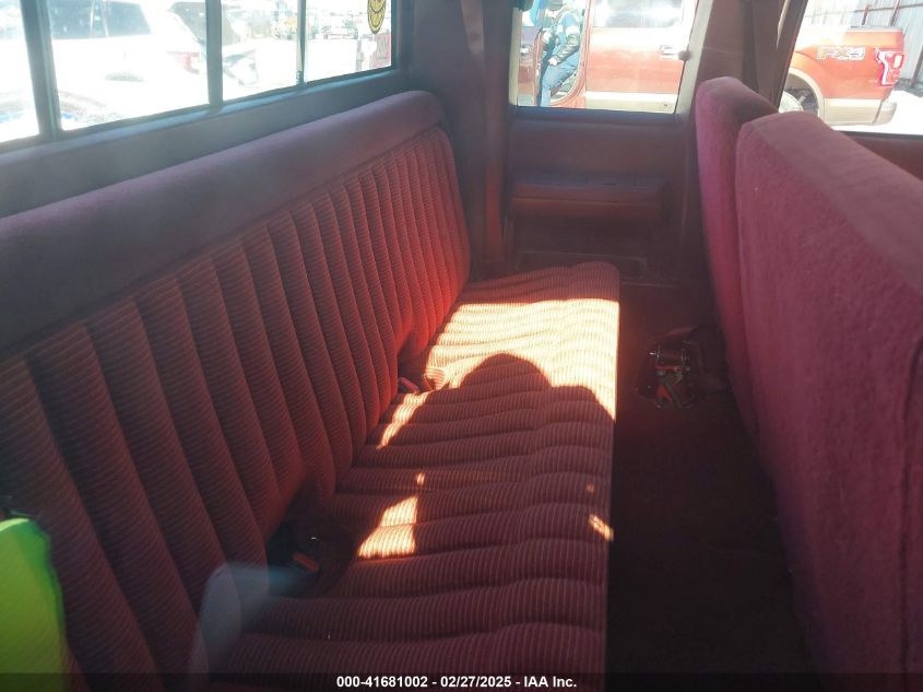 1991 Chevrolet Gmt-400 K2500 VIN: 2GCFK29KXM1106678 Lot: 41681002