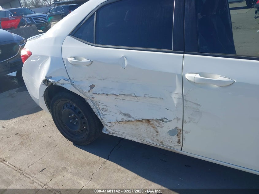 2015 TOYOTA COROLLA VIN: 5YFBURHE7FP259830