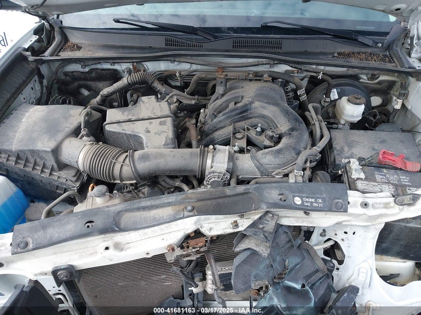 2019 TOYOTA TACOMA VIN: 5TFSZ5AN9KX198805