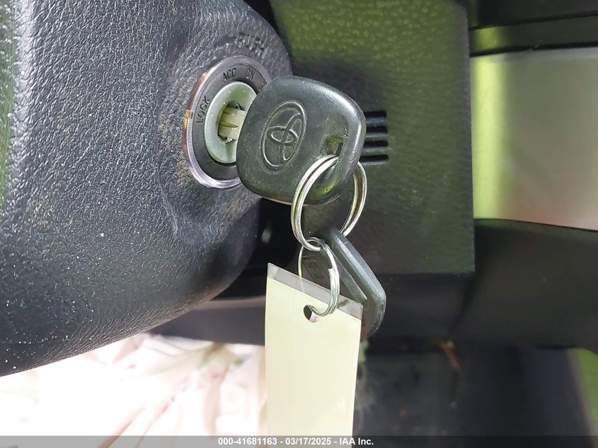2019 TOYOTA TACOMA VIN: 5TFSZ5AN9KX198805