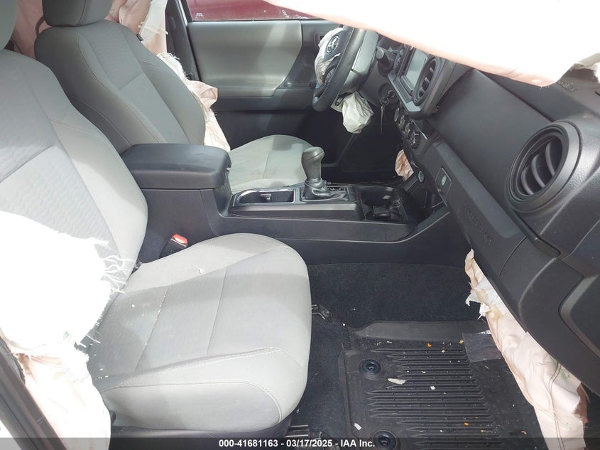 2019 TOYOTA TACOMA VIN: 5TFSZ5AN9KX198805