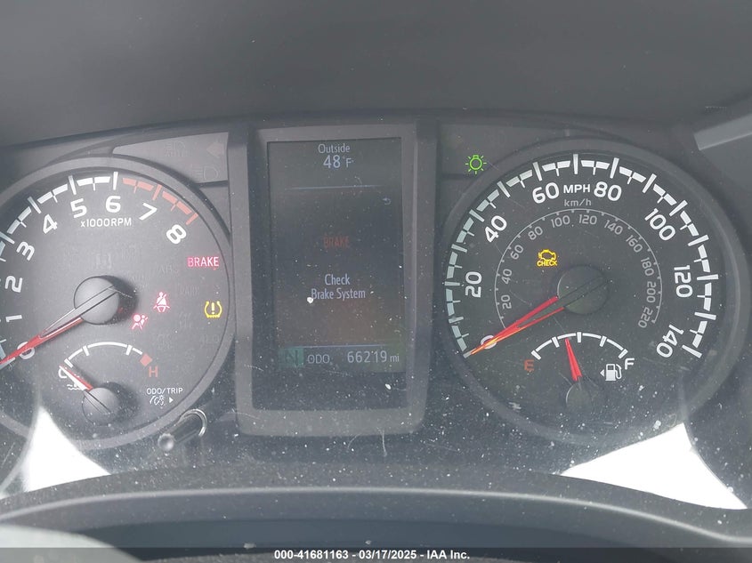 2019 TOYOTA TACOMA VIN: 5TFSZ5AN9KX198805