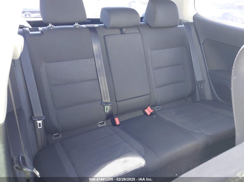 2012 VOLKSWAGEN GOLF VIN: WVWBB7AJ4CW340322