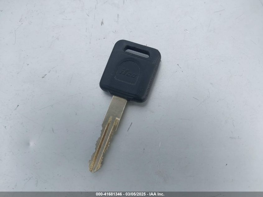 2000 Nissan Xterra Se/Xe VIN: 5N1ED28T5YC516333 Lot: 41681346