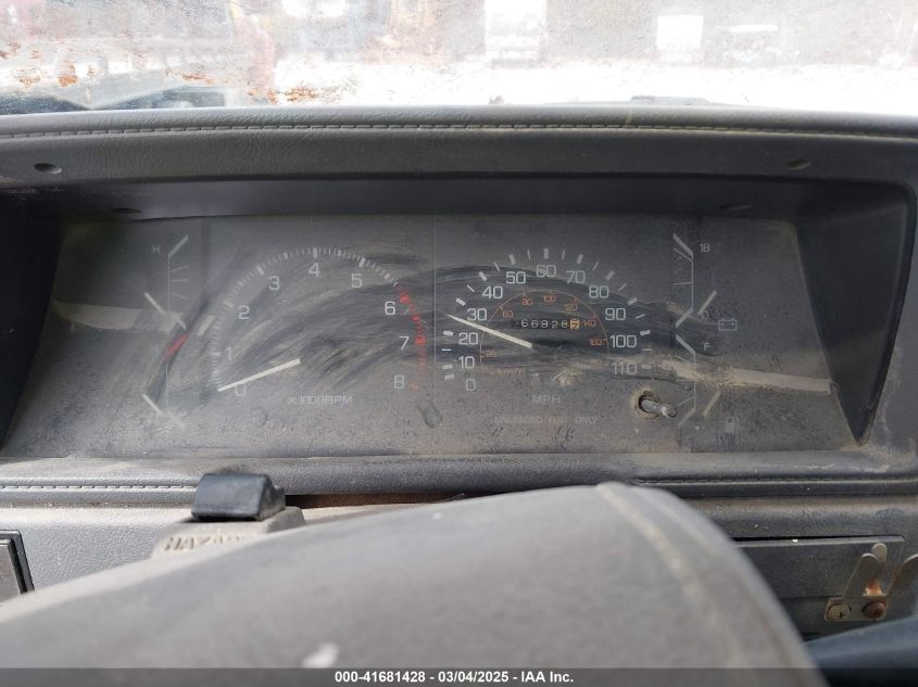 1987 Toyota 4Runner Rn60 VIN: JT4RN62S1H0119942 Lot: 41681428