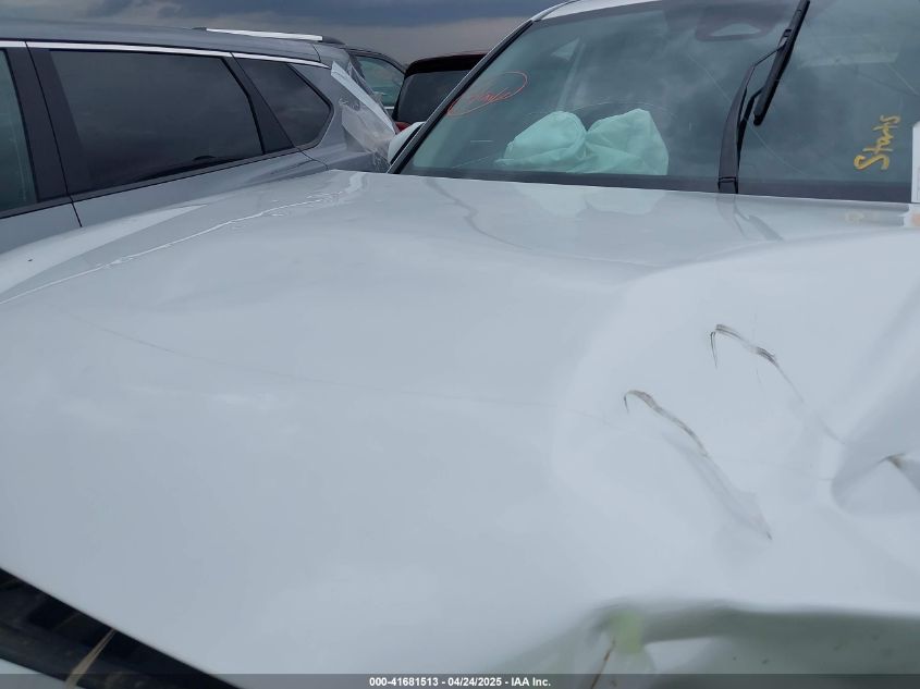 2024 Toyota Grand Highlander Xle VIN: 5TDAAAB57RS020160 Lot: 41681513