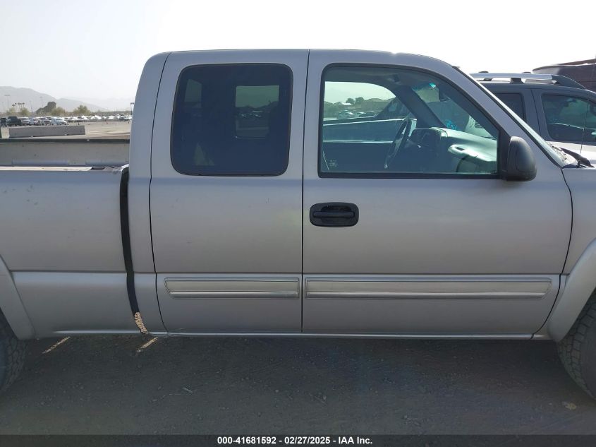 2005 Chevrolet Silverado 1500 Z71 VIN: 1GCEK19Z75Z231004 Lot: 41681592