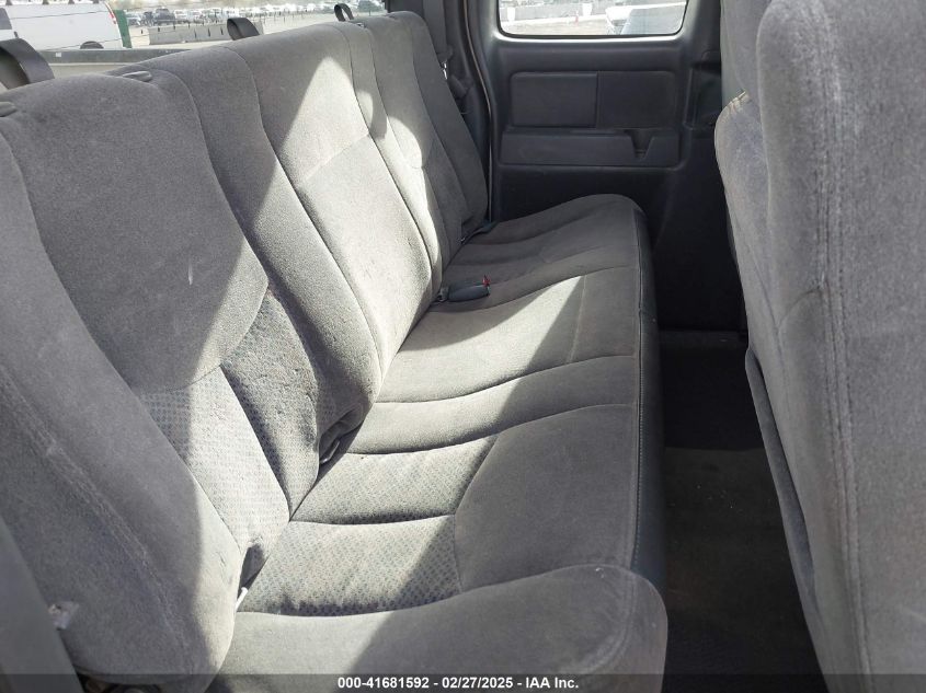 2005 Chevrolet Silverado 1500 Z71 VIN: 1GCEK19Z75Z231004 Lot: 41681592