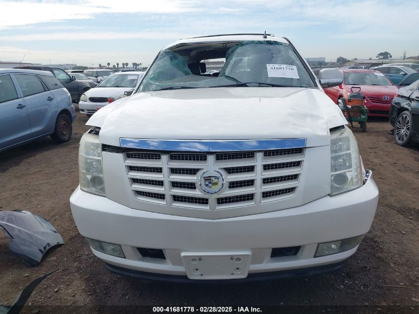 2007 Cadillac Escalade Standard VIN: 1GYEC63887R399192 Lot: 41681778