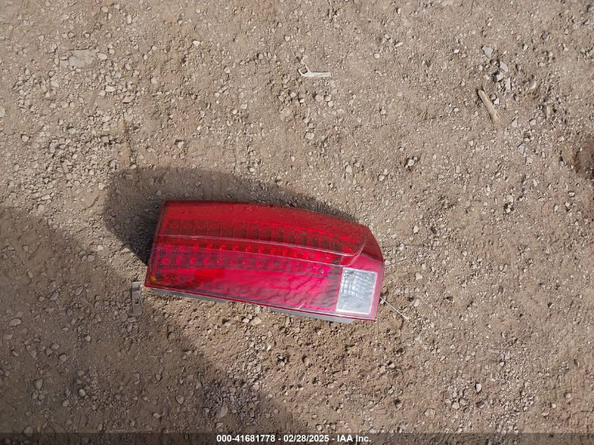 2007 Cadillac Escalade Standard VIN: 1GYEC63887R399192 Lot: 41681778