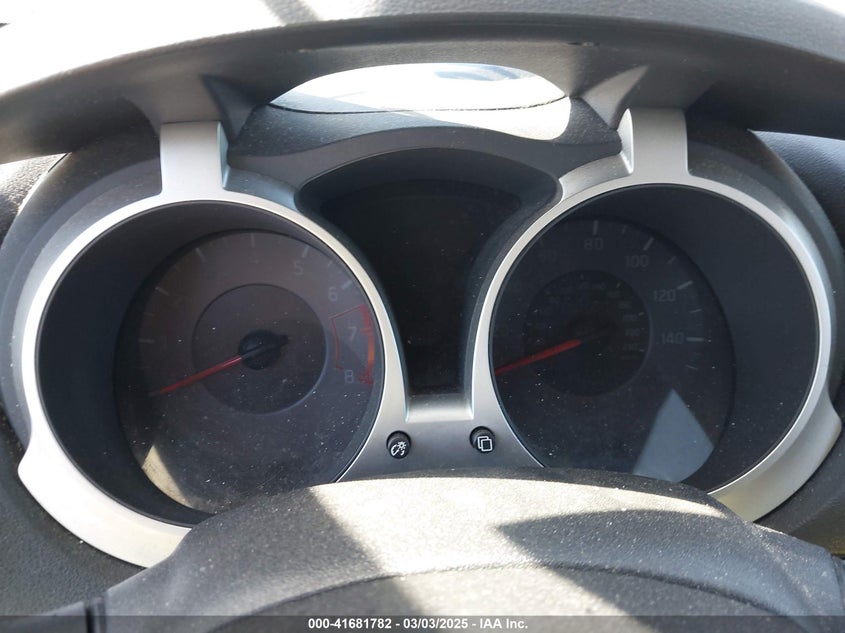2013 NISSAN JUKE VIN: JN8AF5MV2DT211294