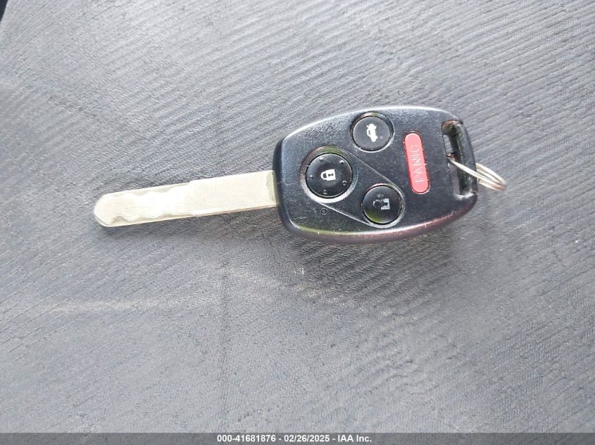 2005 Honda Cr-V Lx VIN: SHSRD68545U308899 Lot: 41681876