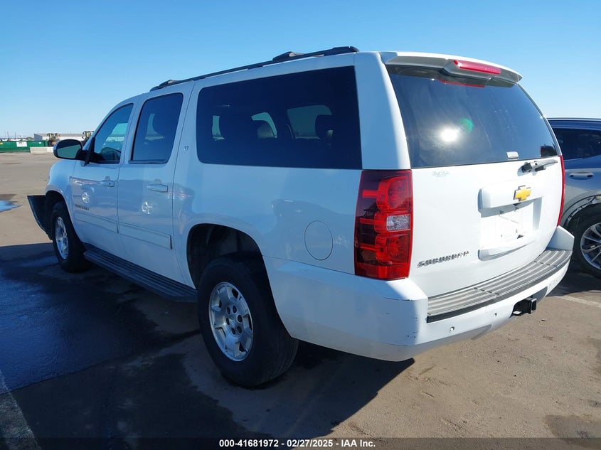 2014 CHEVROLET SUBURBAN 1500 VIN: 1GNSKJE75ER212434