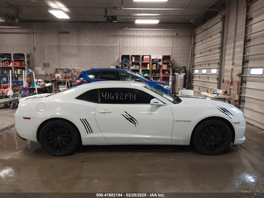 2012 CHEVROLET CAMARO VIN: 2G1FJ1EJ5C9147058