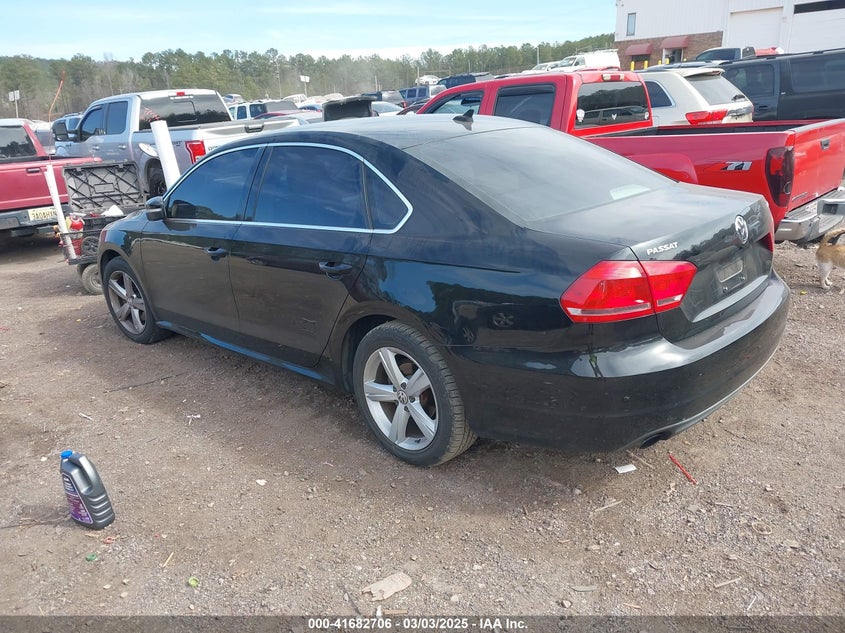 2014 VOLKSWAGEN PASSAT VIN: 1VWBT7A36EC093451