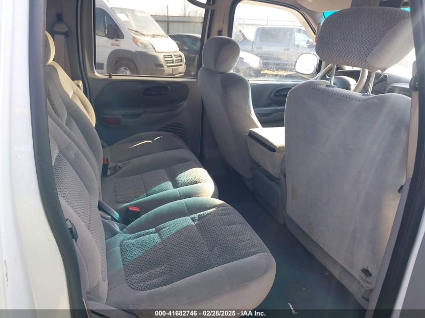 2001 Ford F-150 Harley-Davidson Edition/King Ranch Edition/Lariat/Xlt VIN: 1FTRW07W61KB39040 Lot: 41682746