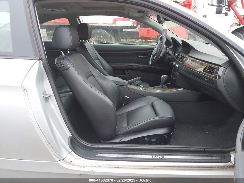 2010 BMW 335I VIN: WBAWC7C53AE271119