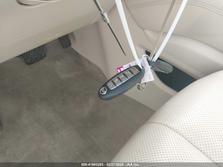 2015 Nissan Murano Platinum VIN: 5N1AZ2MG3FN264575 Lot: 41683293