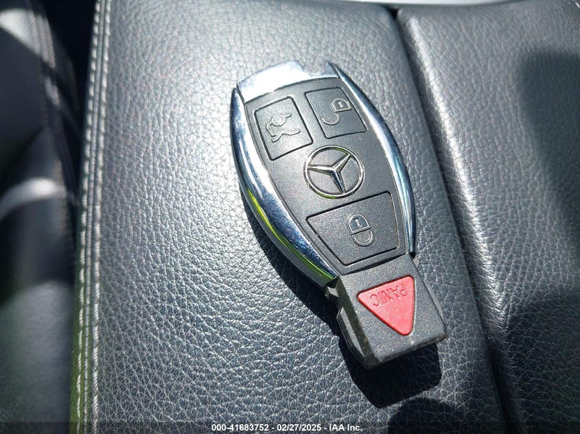 2017 MERCEDES-BENZ C 300 LUXURY/SPORT - WDDWF4JB9HR246607