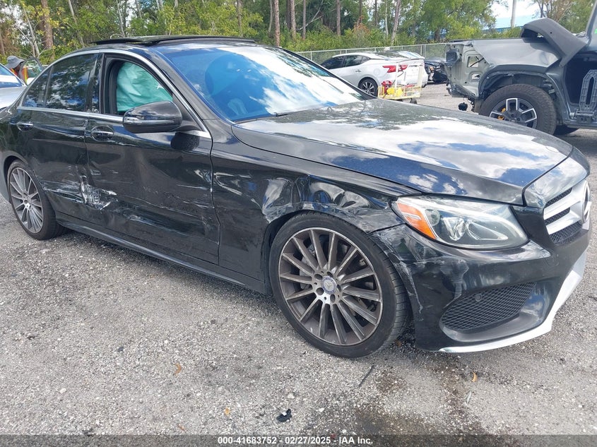 2017 MERCEDES-BENZ C 300 LUXURY/SPORT - WDDWF4JB9HR246607