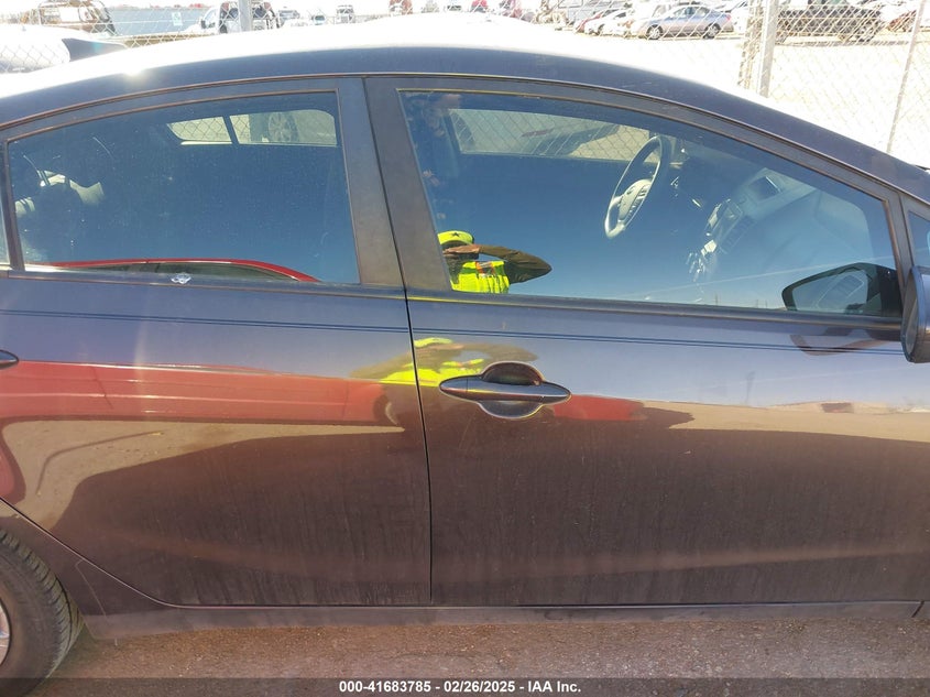 2018 KIA FORTE LX - 3KPFL4A72JE207860