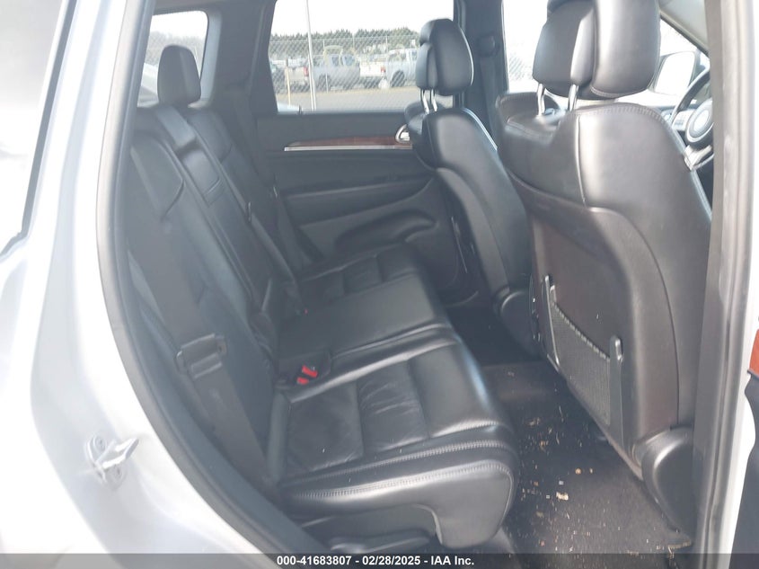 2011 JEEP GRAND CHEROKEE VIN: 1J4RR5GT8BC527676