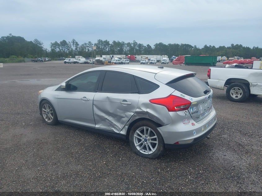 Vin: 1fadp3k21hl302023, lot: 42174823, ford focus se 20173