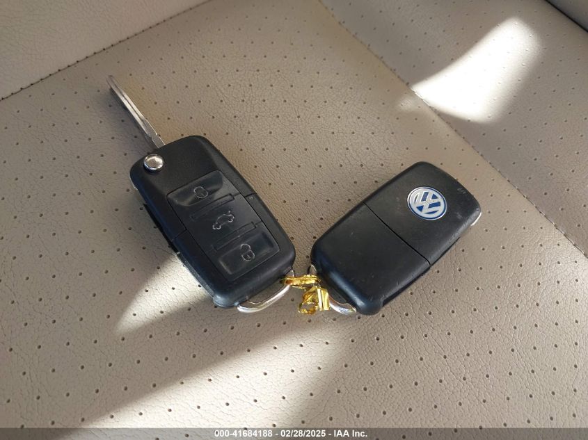 2008 Volkswagen New Beetle S/Se VIN: 3VWRW31C28M504281 Lot: 41684188