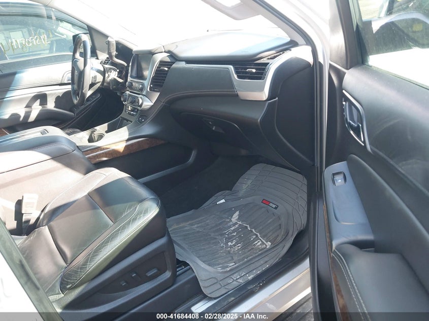 2017 CHEVROLET SUBURBAN VIN: 1GNSKHKC3HR162406