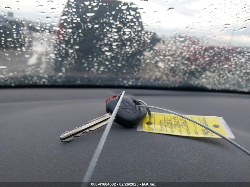 2008 TOYOTA COROLLA VIN: 1NXBR32E08Z971380