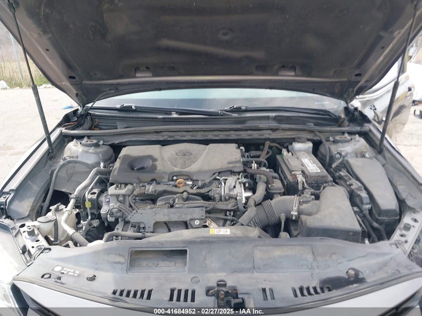 2019 TOYOTA CAMRY VIN: 4T1B11HK5KU256773