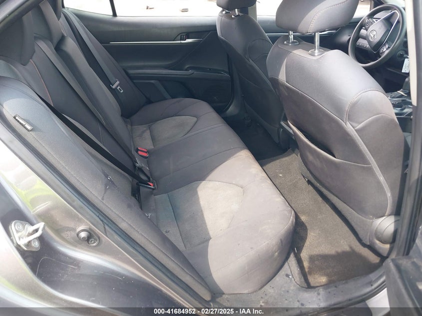 2019 TOYOTA CAMRY VIN: 4T1B11HK5KU256773
