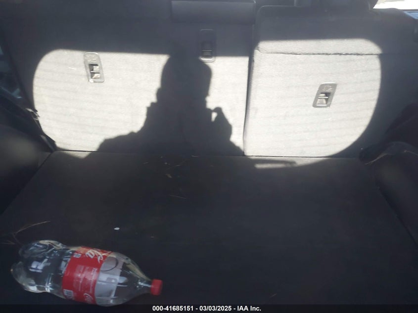 2011 Kia Sorento Lx VIN: 5XYKT3A10BG124386 Lot: 41685151