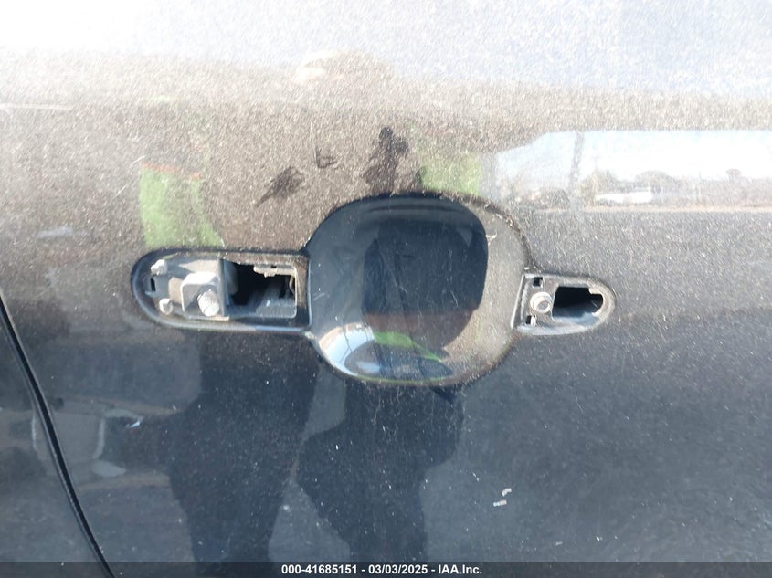 2011 Kia Sorento Lx VIN: 5XYKT3A10BG124386 Lot: 41685151